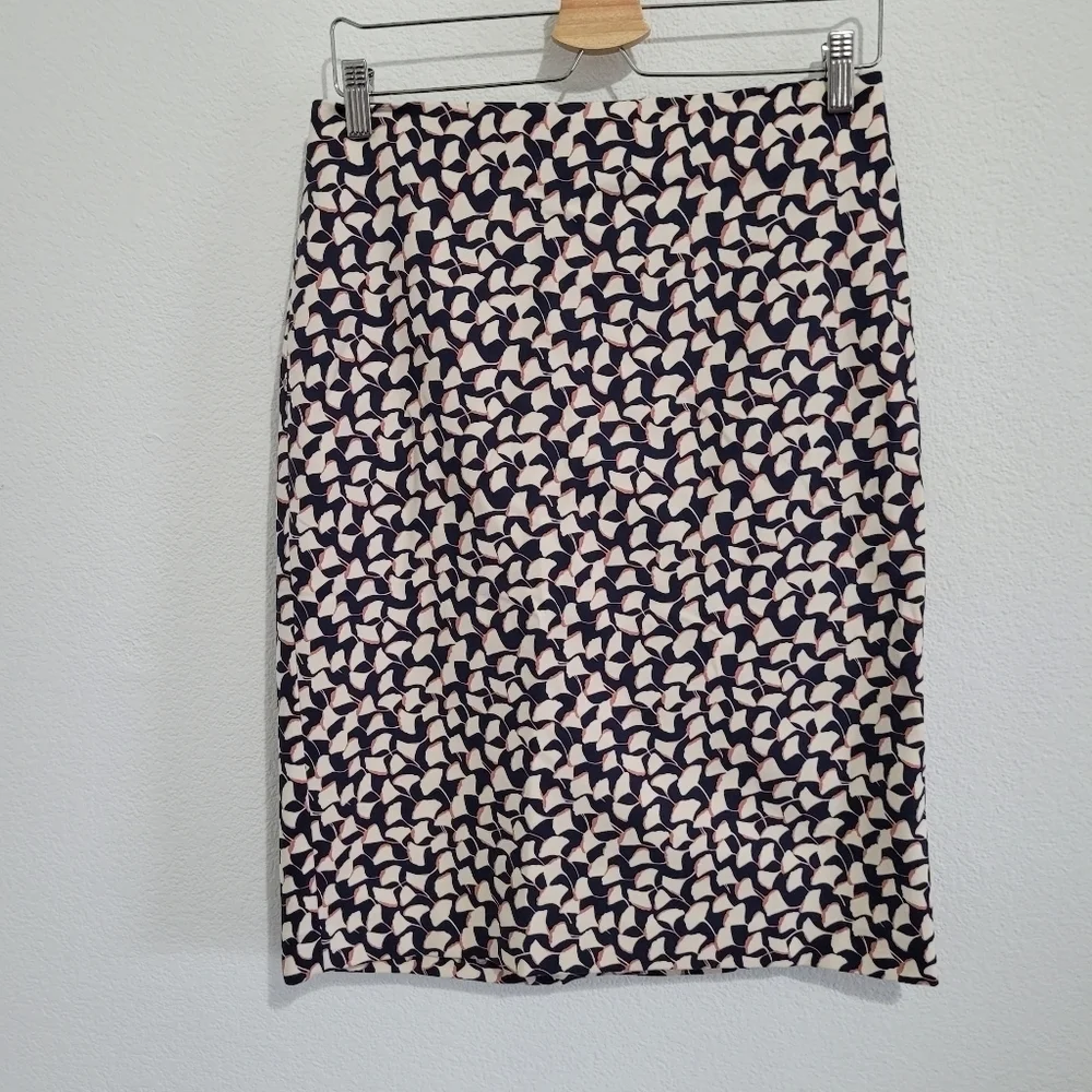 Ann taylor Classic floral Pencil skirt - Picture 9 of 9